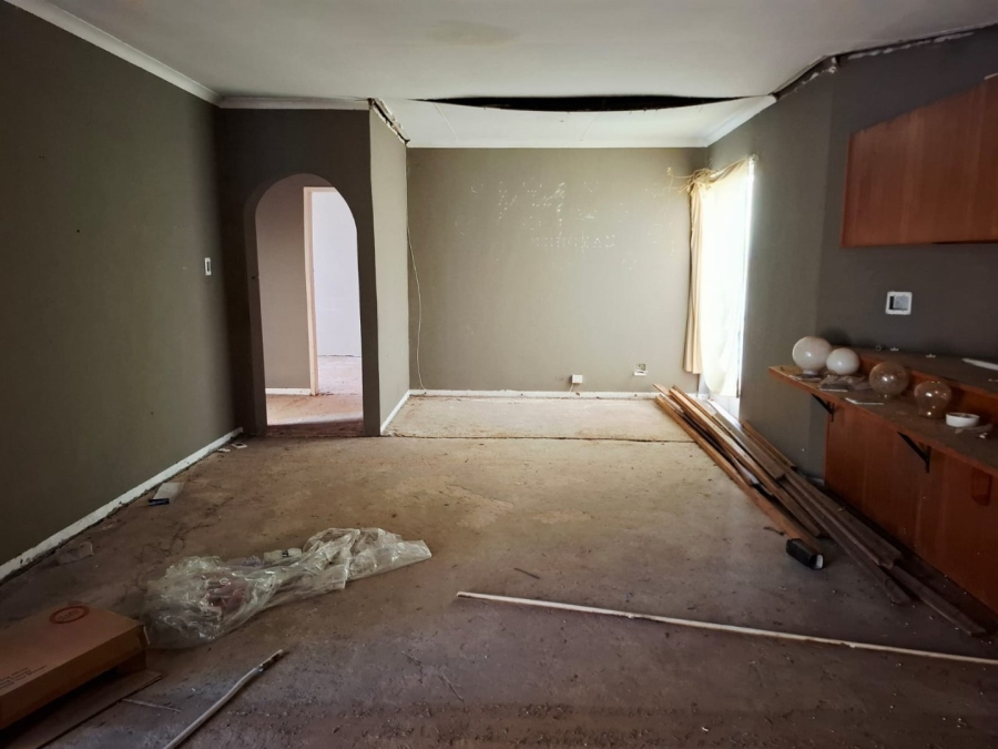 4 Bedroom Property for Sale in Fichardt Park Free State